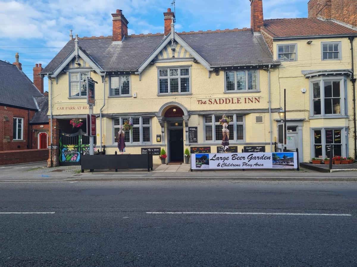 The Saddle Inn York Extérieur photo