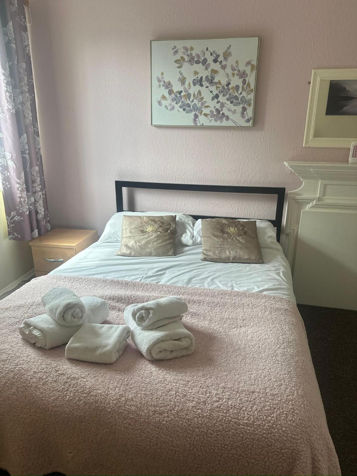 The Saddle Inn York Extérieur photo