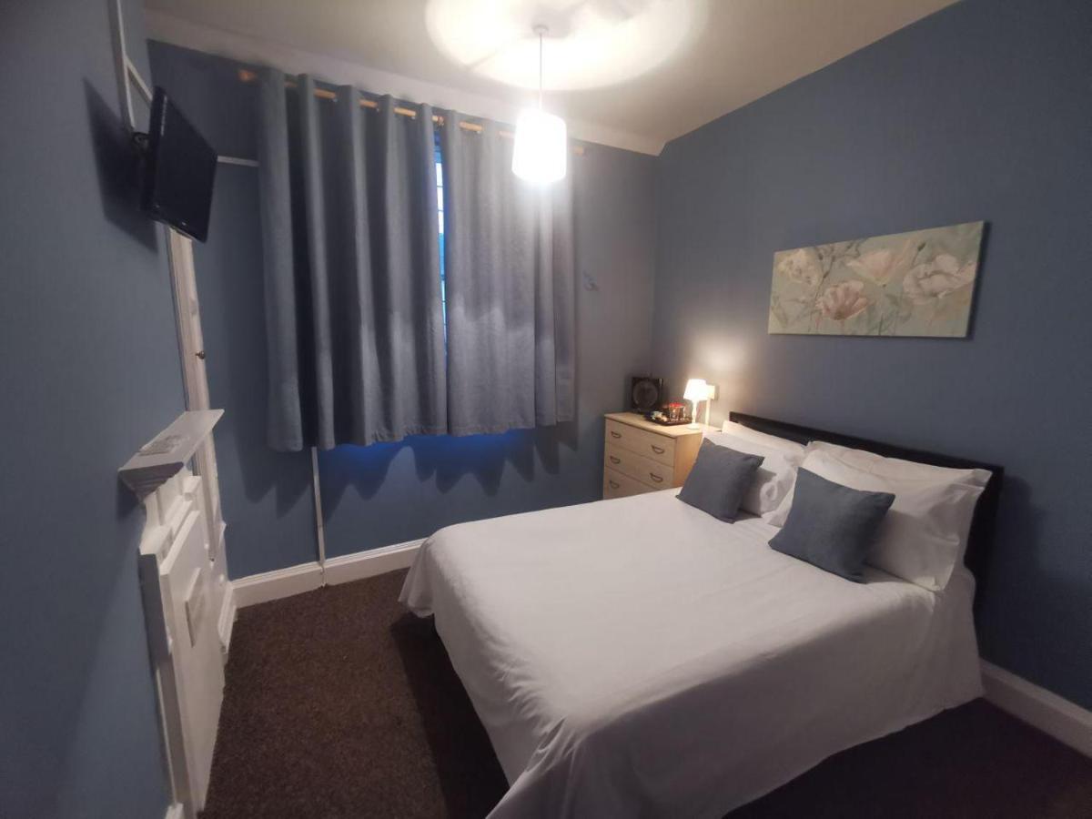 The Saddle Inn York Extérieur photo